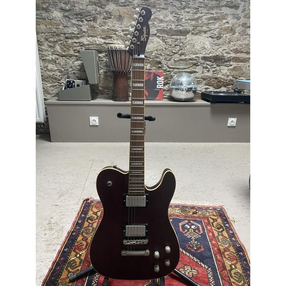 Squier Guitare by Fender "Master Series Chambered Telecaster"