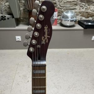 Squier Guitare by Fender "Master Series Chambered Telecaster"