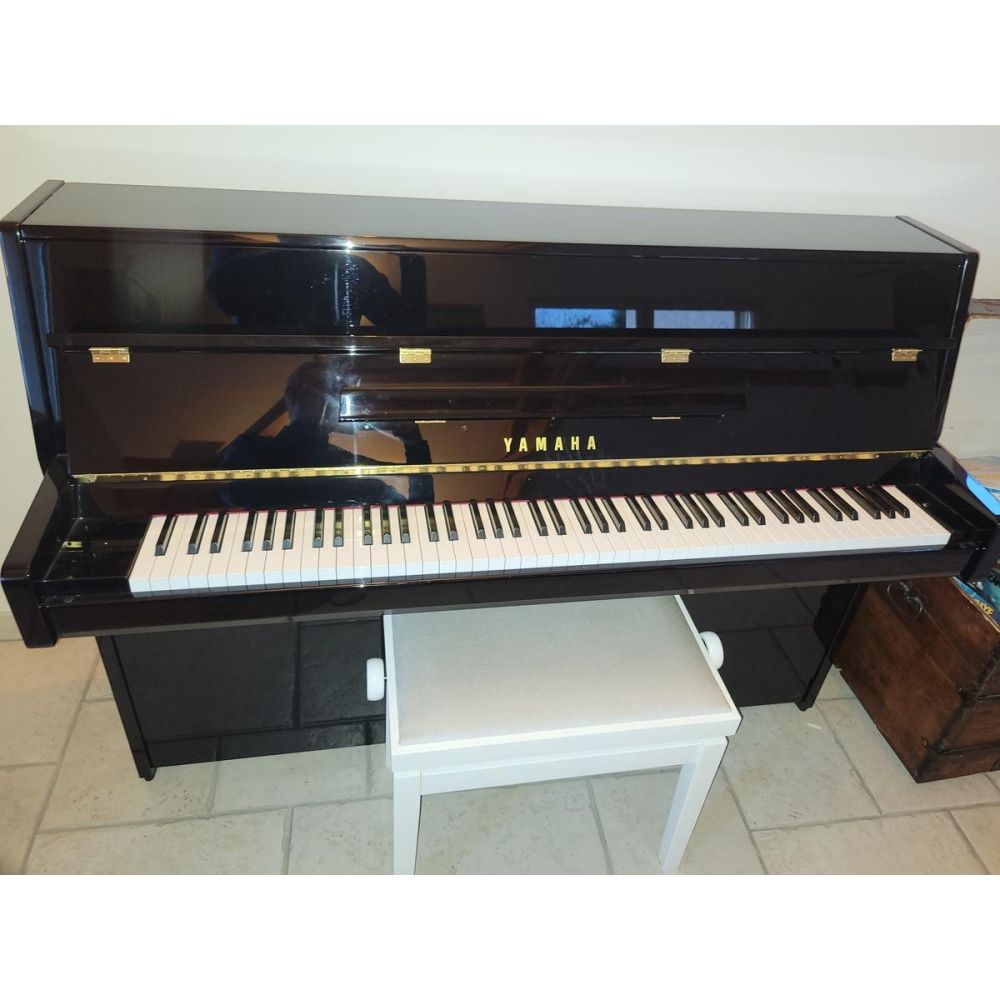 Yamaha Piano droit acoustique B1