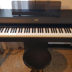 Korg Piano numérique meuble Concert C-30