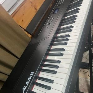 Alesis Piano numérique Recital Pro