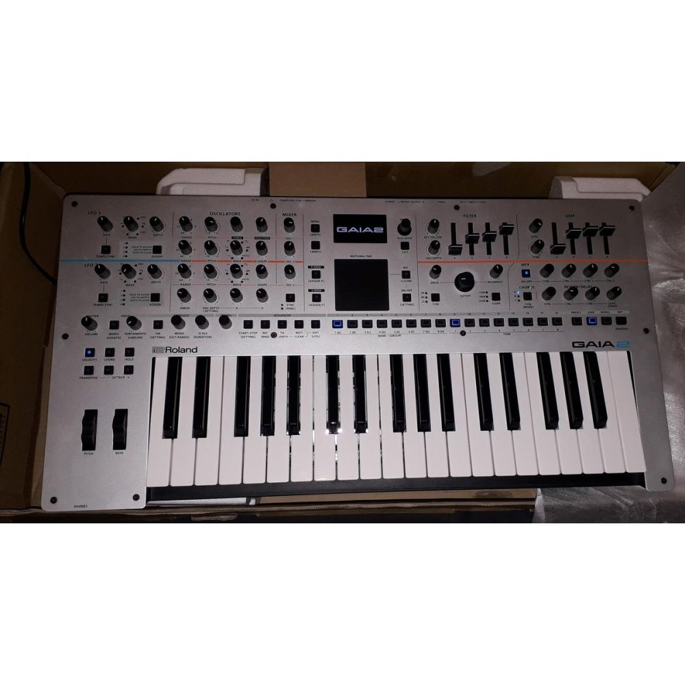 Roland  Gaia 2