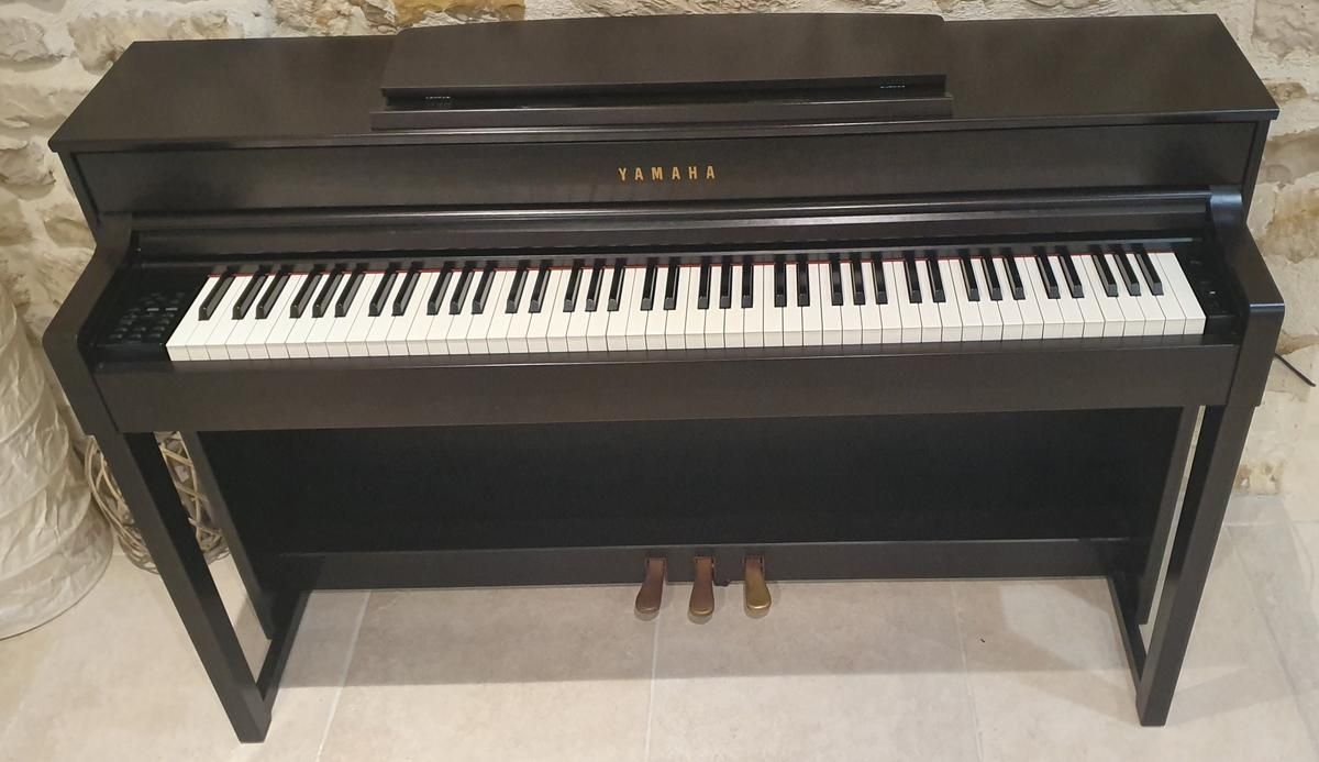 Clavinova clp deals 575