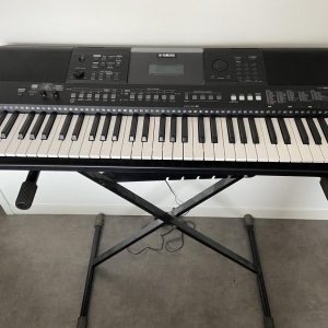 Yamaha Clavier psr E 463