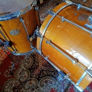 Signia Premier Maple Topaz 22" 13" 16"