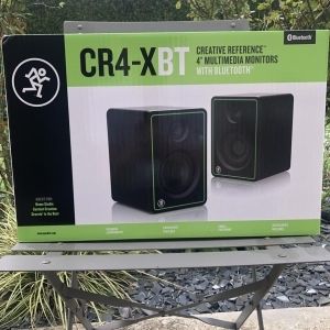 Mackie Enceinte CR4-XBT