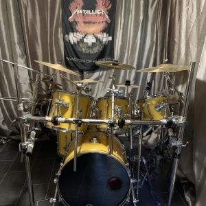 Sonor  Force 2000 Drumkit - High Gloss Yellow