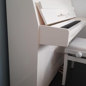 Yamaha Piano droit B1 blanc