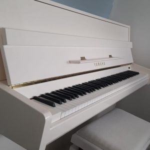 Yamaha Piano droit B1 blanc