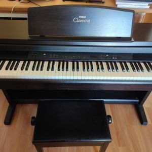 Yamaha Piano Clavinova