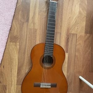 Yamaha Guitare CGS102A