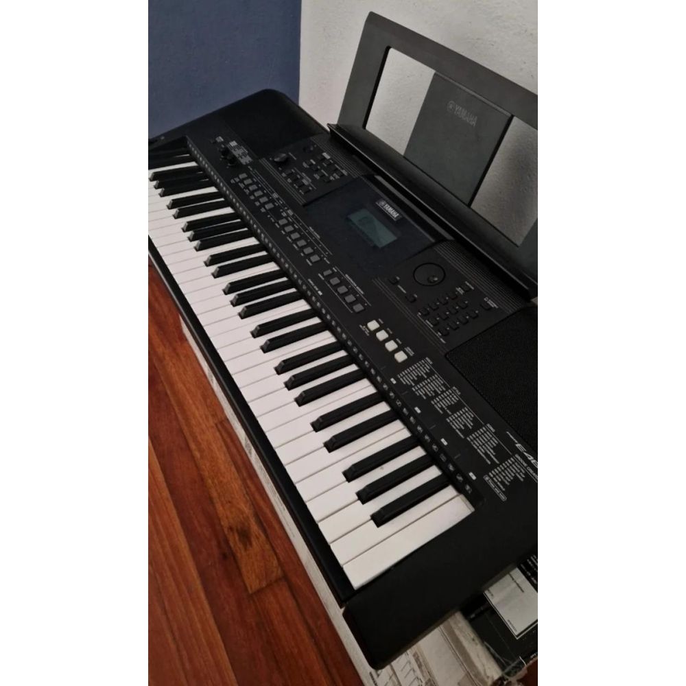 Yamaha  psr e 463