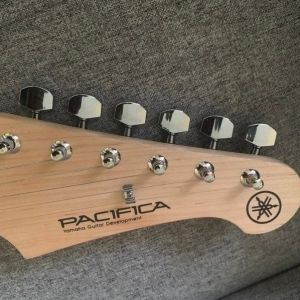 Yamaha Guitare electrique Pacifica