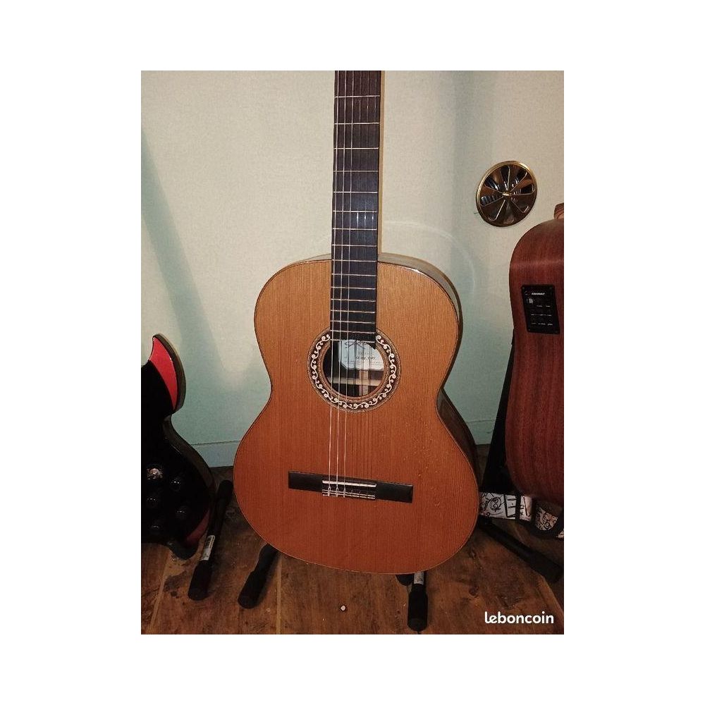 Kremona Guitare classique modèle SOLEA-C