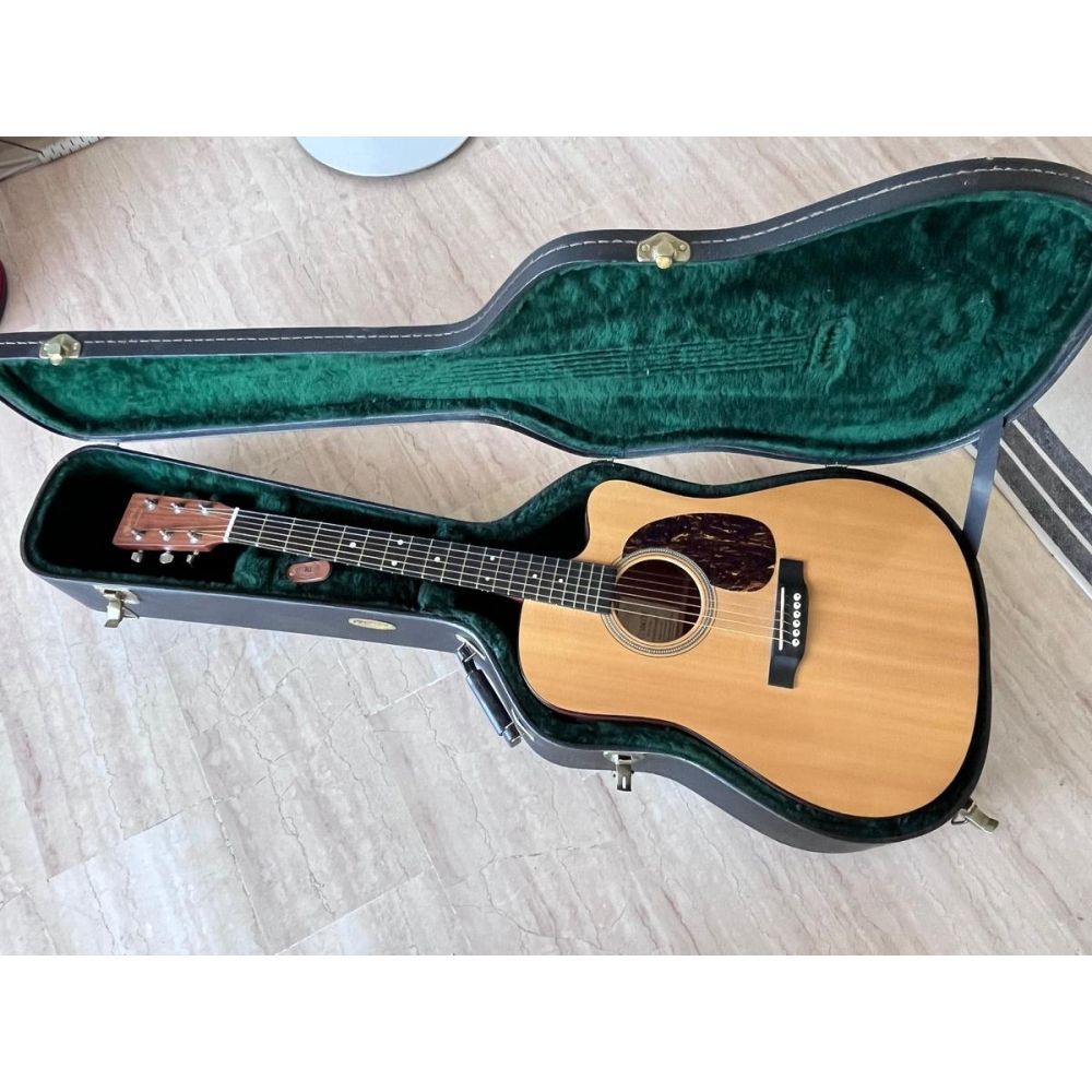 Martin  DC-16GTE dreadnought électro-acoustique