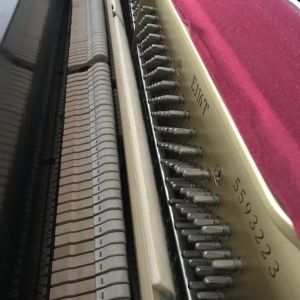 Yamaha Piano droit