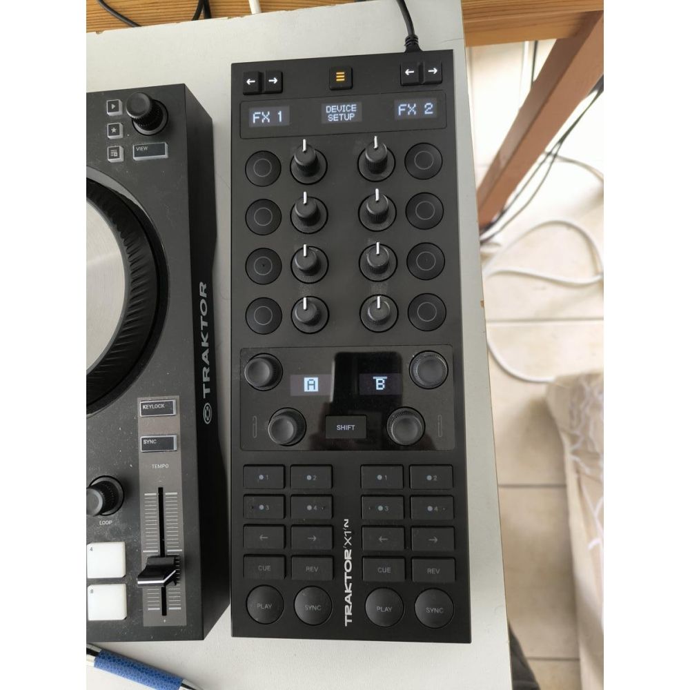 Native Instruments Kontrol X1