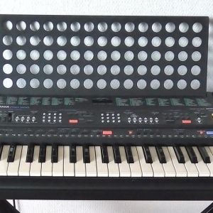 Ketron YAMAHA PSR500 - arrangeur 61 touches