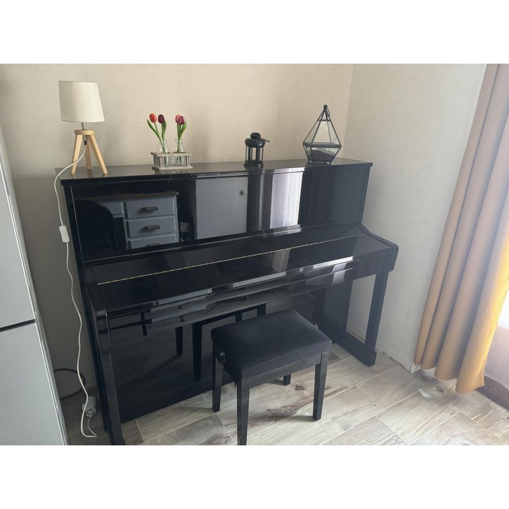 Schimmel PIANO 115 laqué noir + tabouret