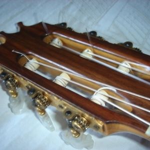 Guitare Classique de Luthier