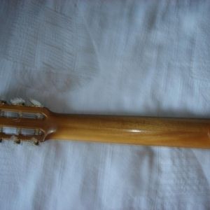Guitare Classique de Luthier