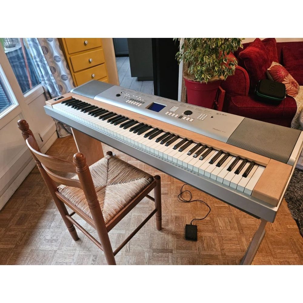 Yamaha Piano numérique DGX-620