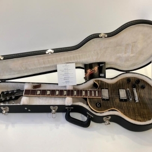 Gibson  Chad Kroeger Signature Blackwater Les Paul 2010