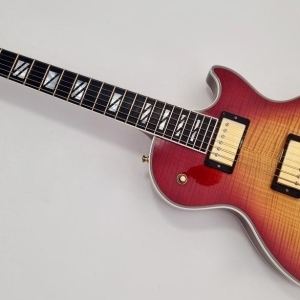 Gibson  Les Paul Supreme 2004 Heritage