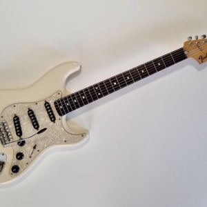 Fender  Stratocaster ST72-145RB Ritchie Blackmore signature 2004