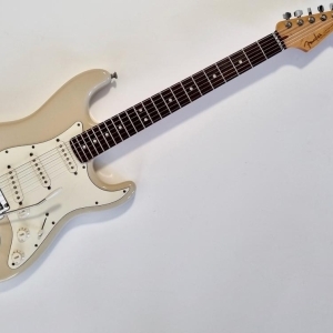 Fender Custom Shop Jeff Beck Stratoca...