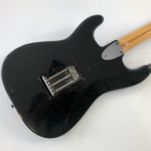 Fender Stratocaster with 3-Bolt Neck, Rosewood Fretboard 1973 Black