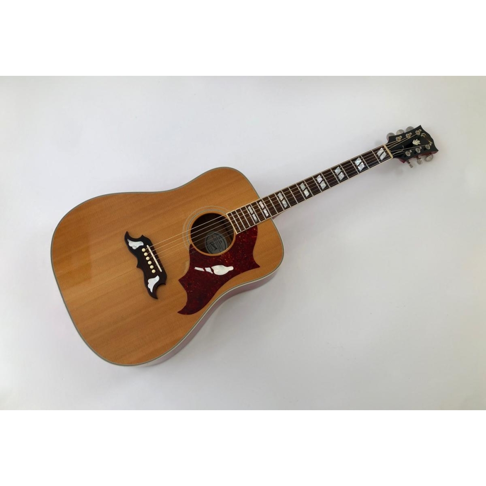 Gibson  Dove 2008 Antique Natural