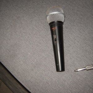 Shure Micro 8700