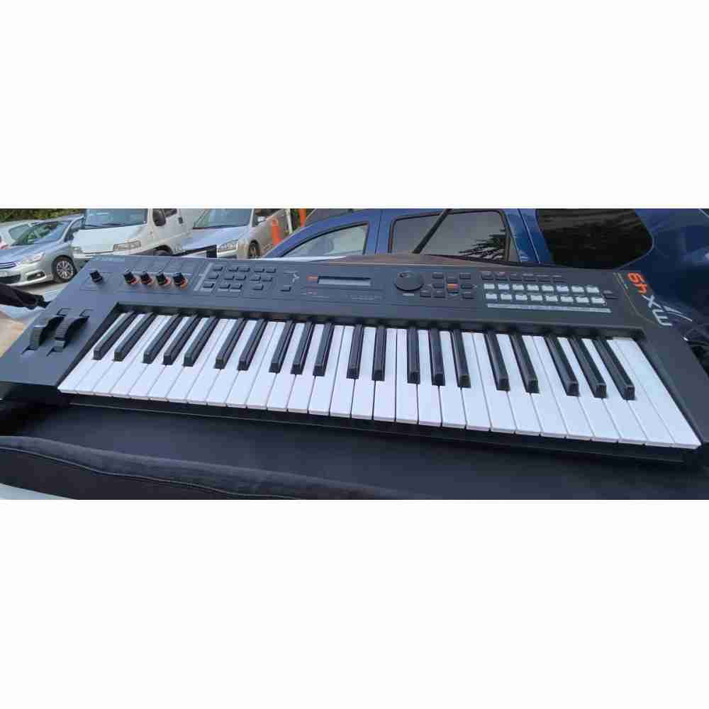 Yamaha Synthétiseur MX49 II BK