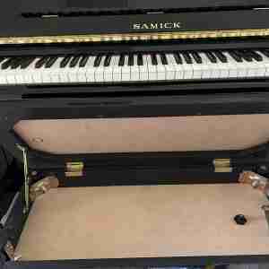 Samick Piano