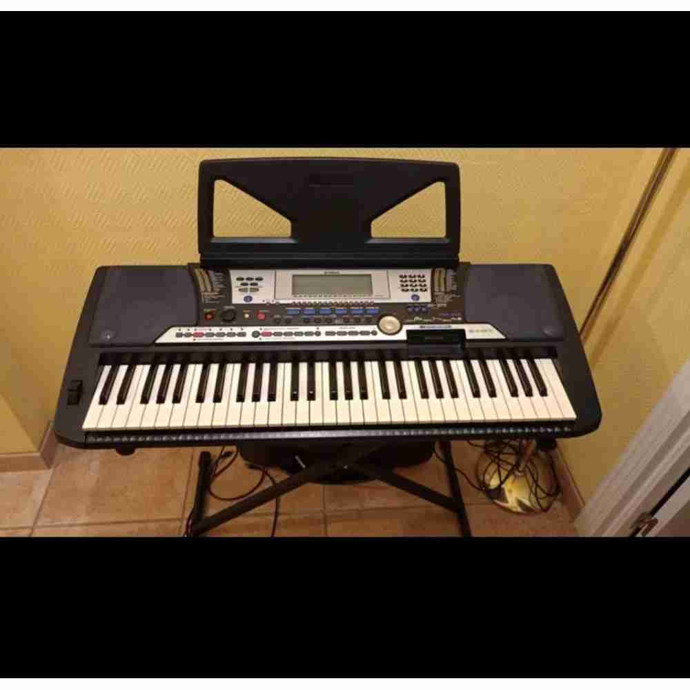 Yamaha Piano PSR 540