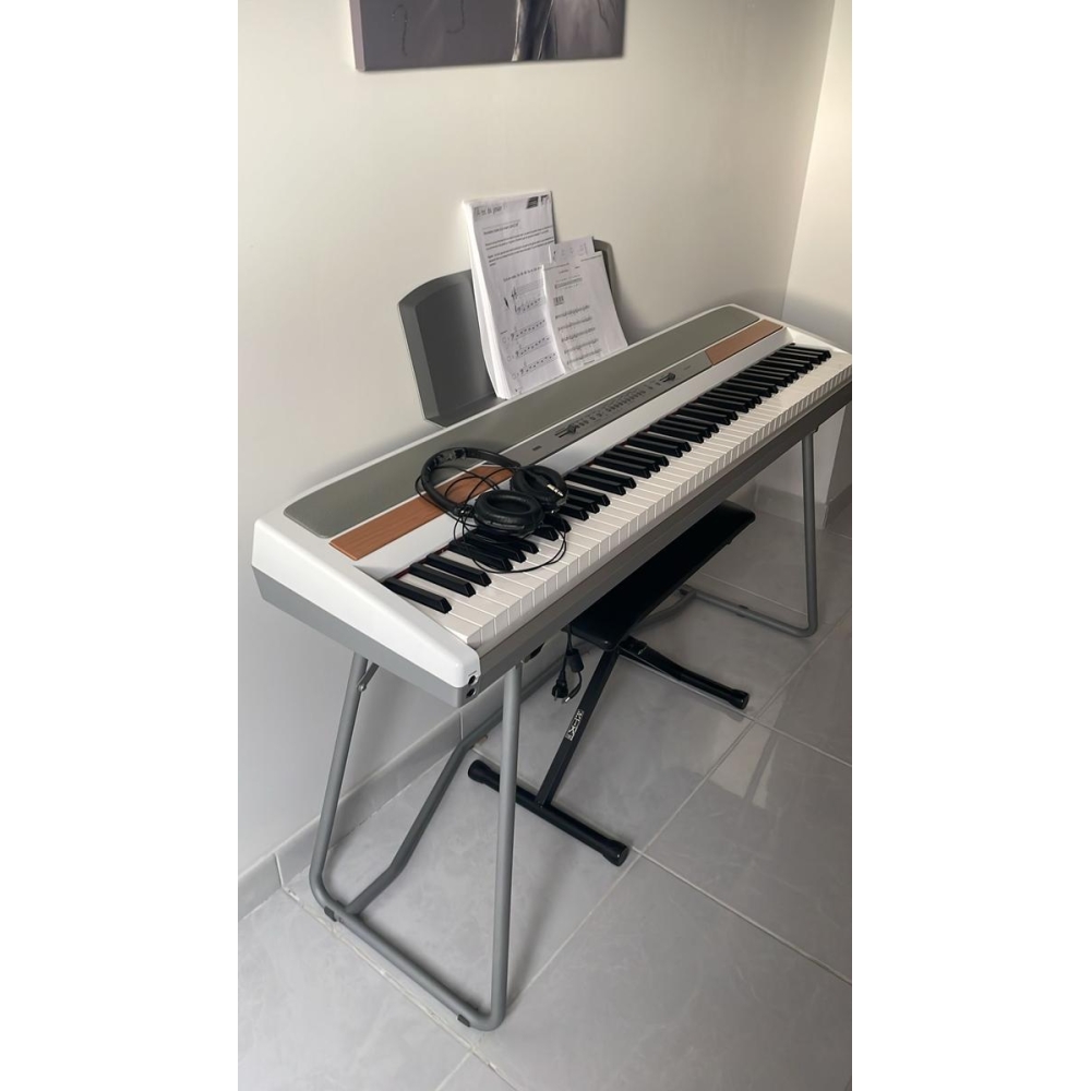 Korg Piano modèle SP250