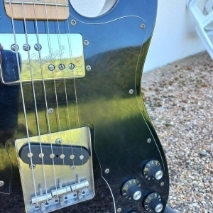 Fender  Telecaster custom 77 MIJ