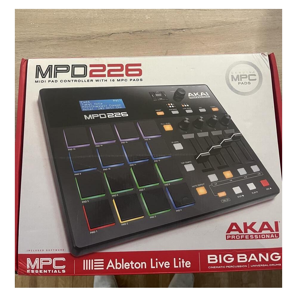 Akai Professional mpd 226