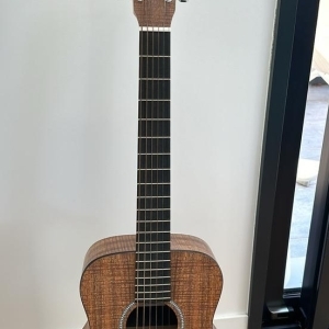 Guitare Martin LXK2