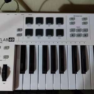 Arturia KEYLAB ESSENTIAL 49 AVEC TRANSFERT DE LICENCE