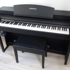 Piano numérique Yamaha CSP 150,