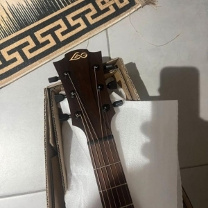 Guitare Lag Tramontane