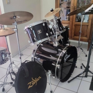 Batterie complète Gretsch Blackawk et cymbales Zildjian en très bon état