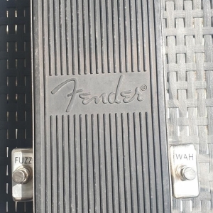 Pédale Fender fuz wah