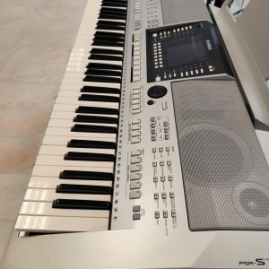 Yamaha PSR-S710