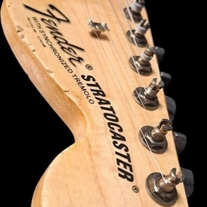 Stratocaster surfgreen relic ( partcaster )