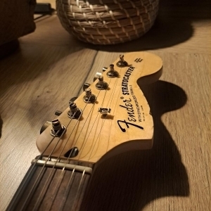 Stratocaster surfgreen relic ( partcaster )