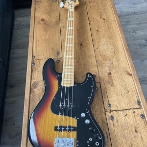 FENDER JAZZ BASS MARCUS MILLER