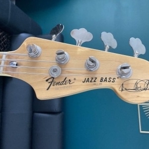 FENDER JAZZ BASS MARCUS MILLER